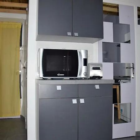 Dou Gouvernou Apartment