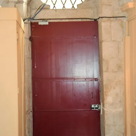 דירה Dou Gouvernou ניס