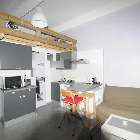 Dou Gouvernou Apartment Nizza